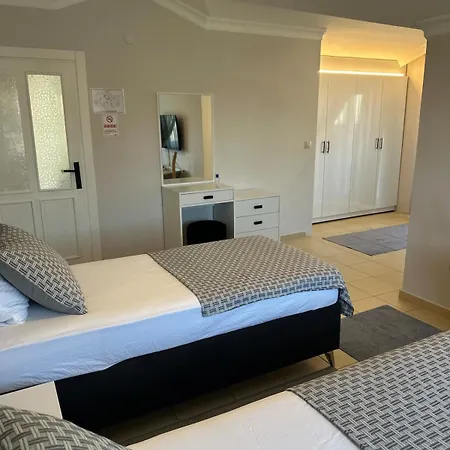 别墅 Necati Bey 马尔马里斯